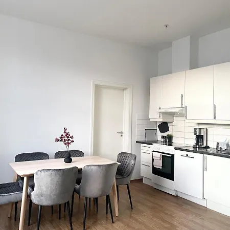 Super Spacious By River * Oslo